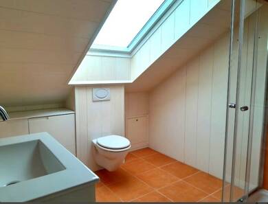 Wohnung zum Kauf 315.000 € 4 Zimmer 96 m² Dachgeschoss, 2. Geschoss Sauerbrunnen - Kalkäcker - Fliegerhorst Crailsheim 74564