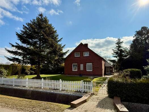 Bauernhaus zum Kauf 185.000 € 5 Zimmer 130 m² 2.000 m² Grundstück frei ab sofort Wrisse Großefehn 26629