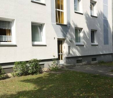 Wohnung zur Miete 710 € 4 Zimmer 74,5 m² 2. Geschoss frei ab 01.09.2025 Tile-Hagemann-Str. 7 Uelzen Uelzen 29525