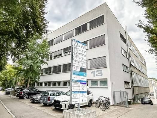 Büro zur Miete provisionsfrei 9 € 1.350 m² Bürofläche teilbar ab 250 m² Fellbach Fellbach 70736