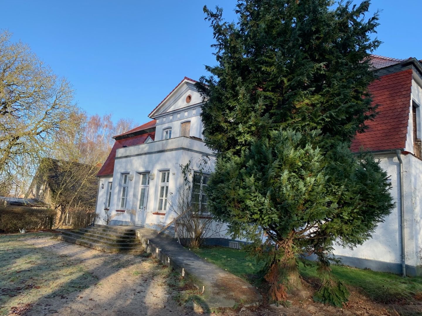 Mehrfamilienhaus zum Kauf als Kapitalanlage geeignet 800 m²<br/>Wohnfläche 19.000 m²<br/>Grundstück Pentin Gützkow 17506