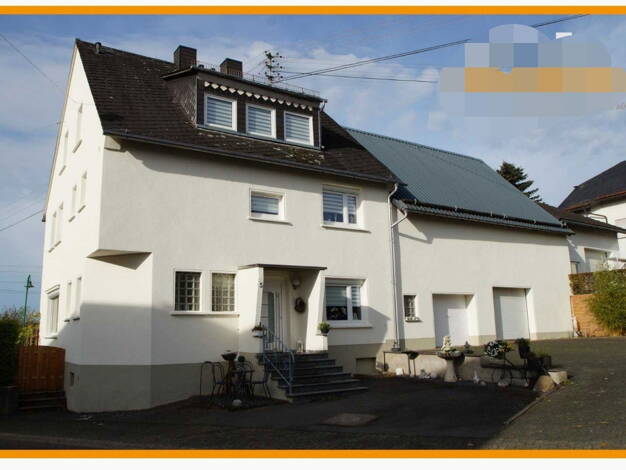 Einfamilienhaus zum Kauf provisionsfrei 270.000 € 7 Zimmer 215 m² 899 m² Grundstück Linden 57629