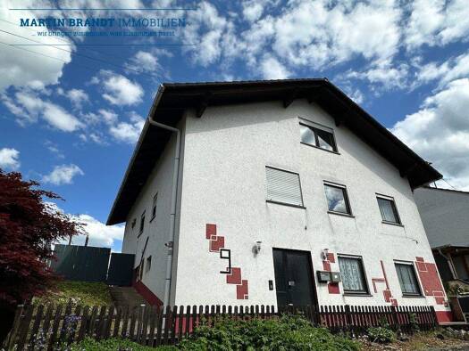 Einfamilienhaus zum Kauf 379.000 € 9 Zimmer 202,5 m² 648 m² Grundstück Bermbach Waldems / Bermbach 65529