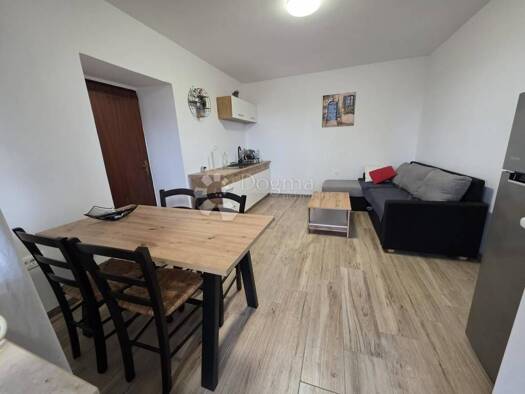 Wohnung zur Miete 800 € 2 Zimmer 50 m² Ostrobradic, Malinska-Dubasnica Malinska