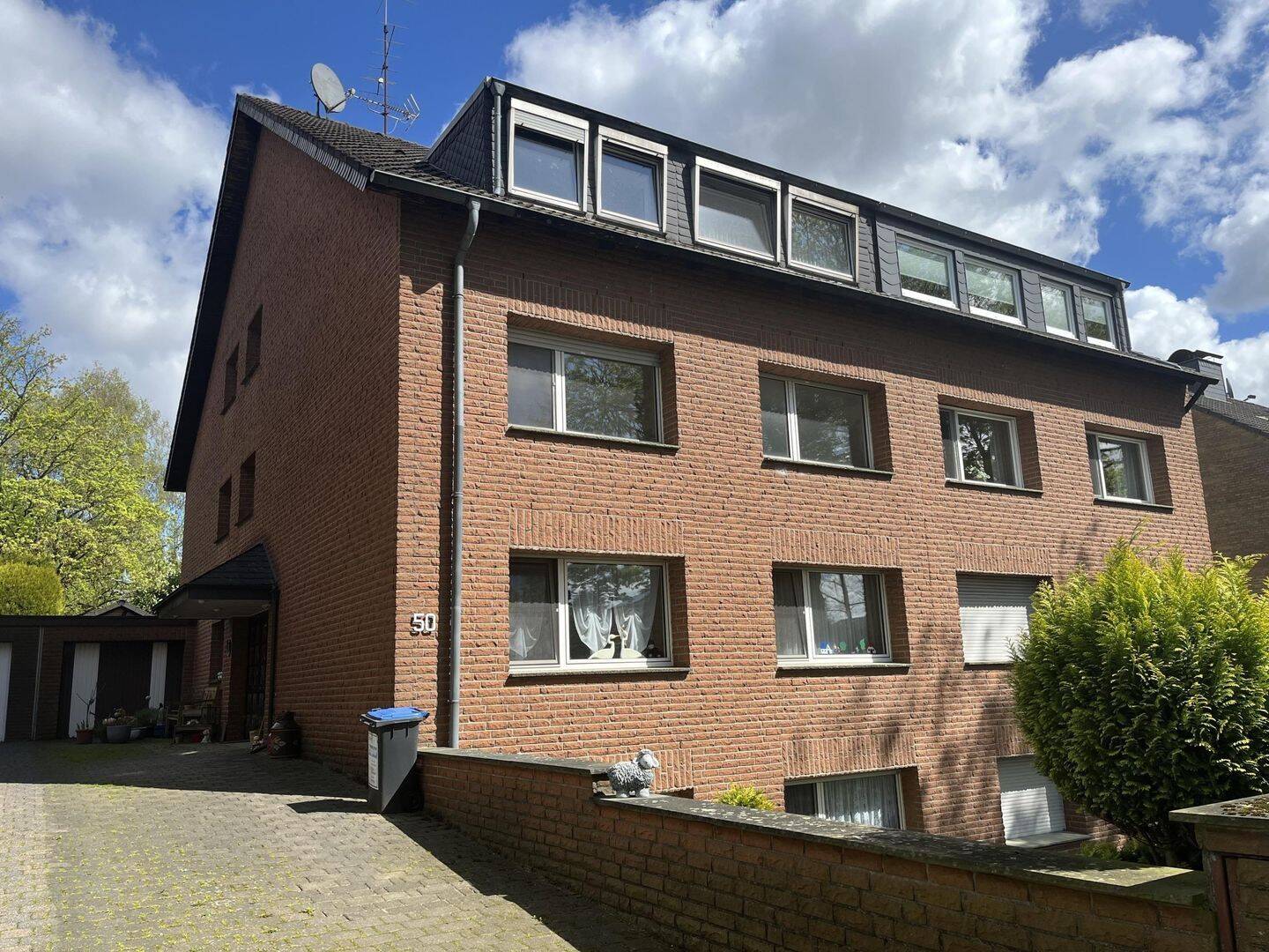 Mehrfamilienhaus zum Kauf - Ansicht 2