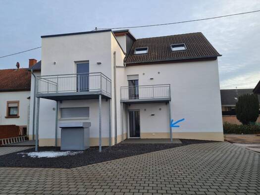 Wohnung zur Miete 825 € 3 Zimmer 77,9 m² Ehrigerstraße 9 Losheim Losheim am See 66679