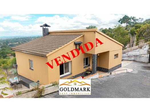 Villa zum Kauf 330.000 € 4 Zimmer 256 m² 2.049 m² Grundstück Roures 7 Corbera de Llobregat 08757