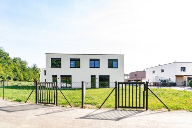 Reihenmittelhaus zum Kauf provisionsfrei 519.000 € 5,5 Zimmer 107 m² 375 m² Grundstück Grabenhof Wels 4600