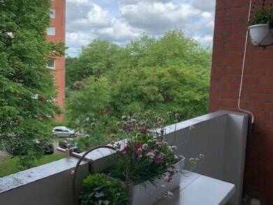 Wohnung zum Kauf 130.000 € 2 Zimmer 62 m² 3. Geschoss Noldestr. 20, 3. OG rechts , TG 385 Ruthenberg Neumünster 24539