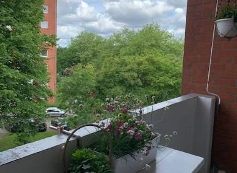 Wohnung zum Kauf 130.000 € 2 Zimmer 62 m²<br/>Wohnfläche 3.<br/>Geschoss Noldestr. 20, 3. OG rechts , TG 385 Ruthenberg Neumünster 24539