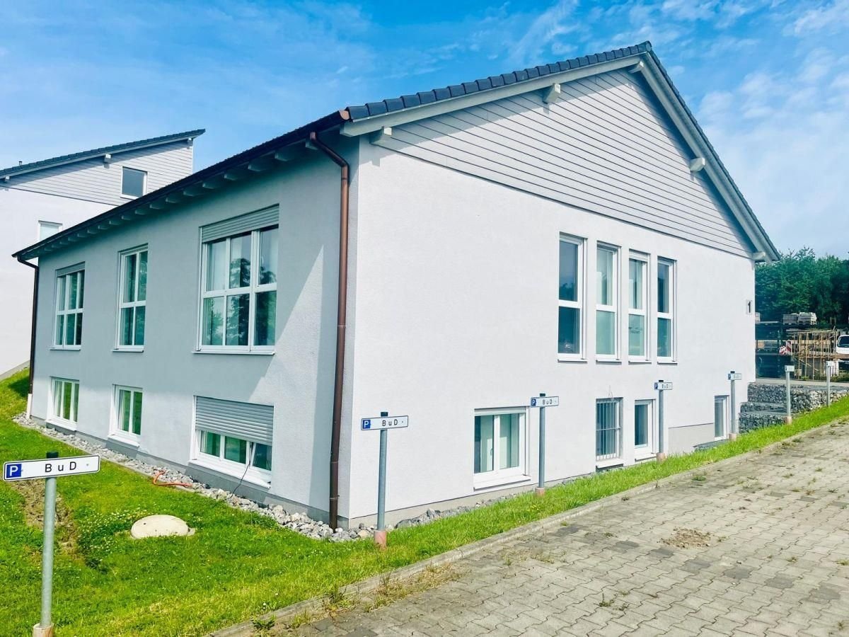 Bürofläche zur Miete 11 € 440 m²<br/>Bürofläche ab 440 m²<br/>Teilbarkeit Berghausen Recklinghausen 45665