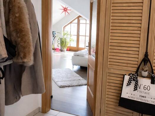 Wohnung zur Miete 800 € 2 Zimmer 73 m² 3 Geschosse frei ab 01.07.2026 Igelsdorf Rednitzhembach 91126