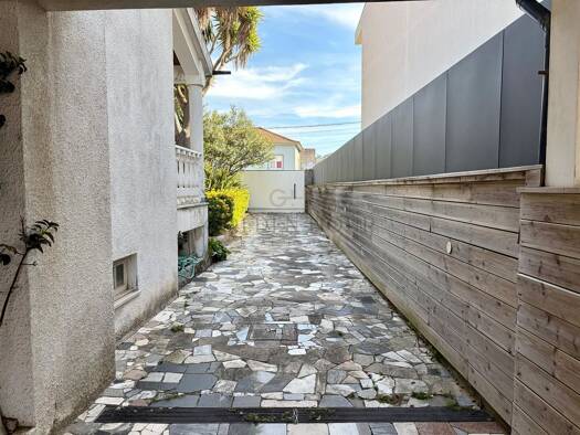 Haus zum Kauf 675.000 € 280 m² 550 m² Grundstück Canidelo 4400-572