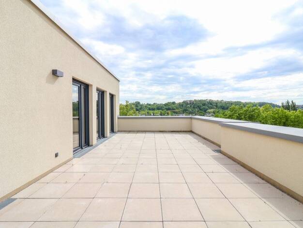 Penthouse zur Miete - Erstbezug 1.883 € 4 Zimmer 135,3 m² 4. Geschoss frei ab sofort Salinenstraße 4/6 Jagstfeld Bad Friedrichshall 74177