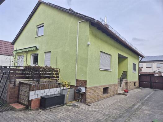 Einfamilienhaus zum Kauf 395.000 € 6 Zimmer 210 m² 444 m² Grundstück frei ab sofort Obergasse 7 Gerolsheim 67229