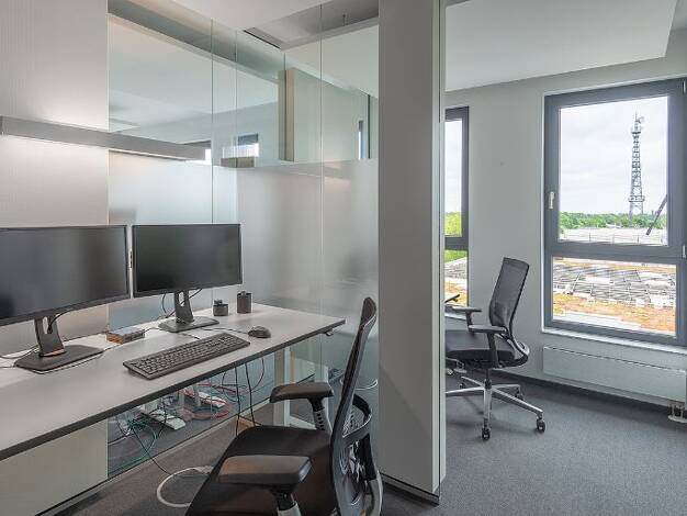 Bürofläche zur Miete provisionsfrei 300 € 4 m² Bürofläche Ernst-Augustin-Straße Adlershof Treptow-Köpenick 12489