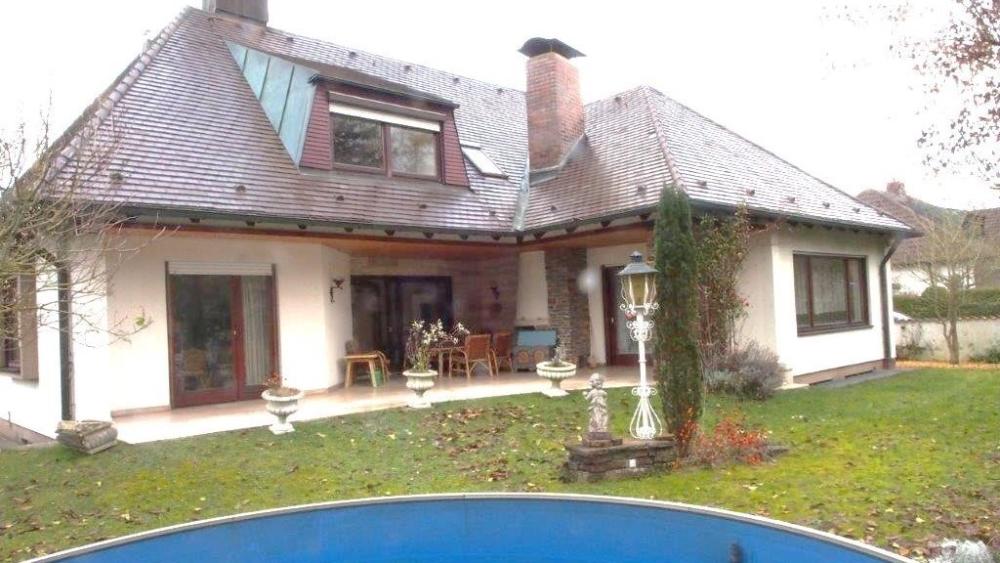 Villa zum Kauf 1.690.000 € 7 Zimmer 350 m²<br/>Wohnfläche 810 m²<br/>Grundstück Obermenzing München 81249