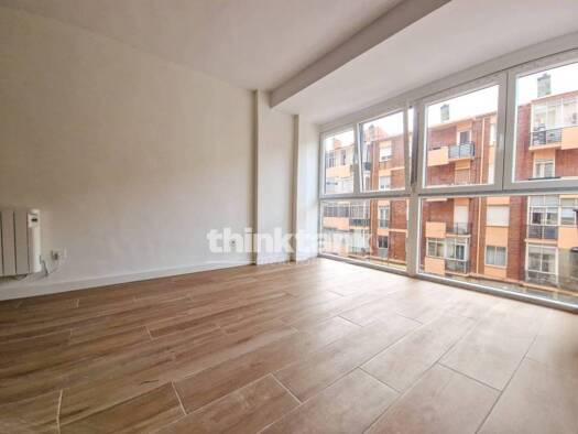 Wohnung zum Kauf - Erstbezug 250.000 € 3 Zimmer 93 m² 2. Geschoss Gabilondo 1 Valladolid 47007