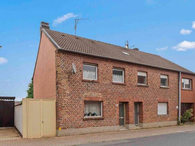 Doppelhaushälfte zum Kauf 165.000 € 3 Zimmer 93 m² 569 m² Grundstück Kirchherten Bedburg 50181