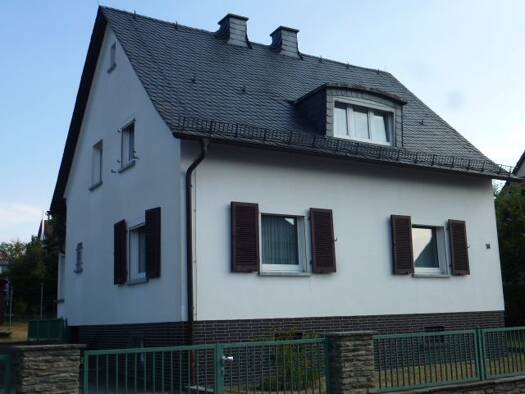 Einfamilienhaus zum Kauf 410.000 € 4,5 Zimmer 105 m² 832 m² Grundstück Usingen Usingen 61250