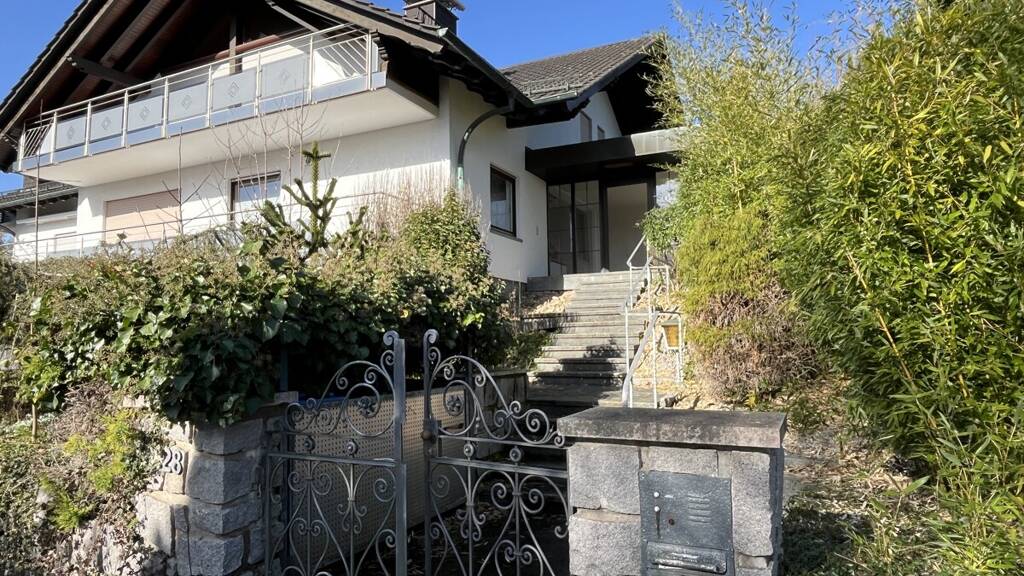 Haus zum Kauf 885.000 € 7 Zimmer 319 m² 883 m² Grundstück Ebersteinburg Baden-Baden / Ebersteinburg 76530