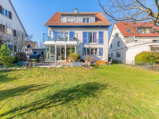 Haus zum Kauf 979.000 € 9 Zimmer 232 m² 525 m² Grundstück Vaihingen Stuttgart 70563