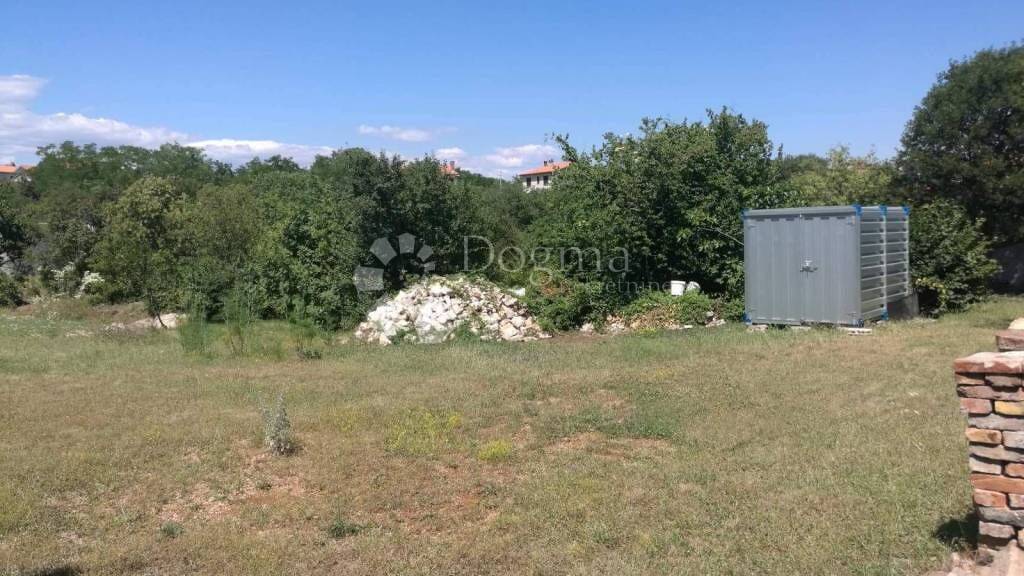 Land-/Forstwirtschaft zum Kauf 39.192 € Labin