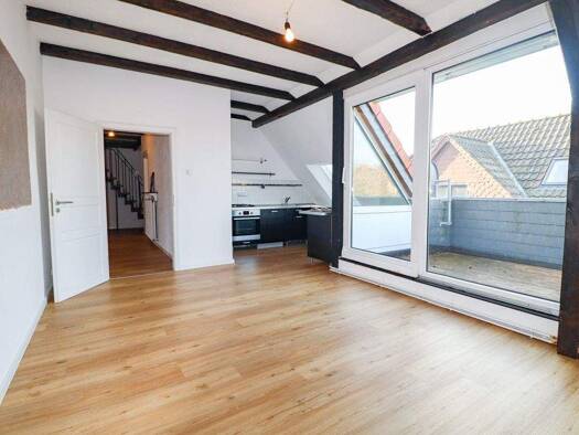 Maisonette zur Miete 990 € 3 Zimmer 126 m² 2. Geschoss Heppens Wilhelmshaven 26384