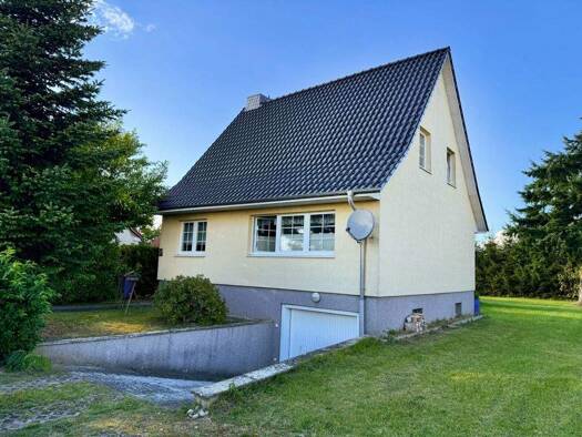 Haus zum Kauf 239.000 € 5 Zimmer 125 m² 1.281 m² Grundstück frei ab sofort Rostocker Str. 34 Dettmannsdorf-Kölzow Dettmannsdorf 18334
