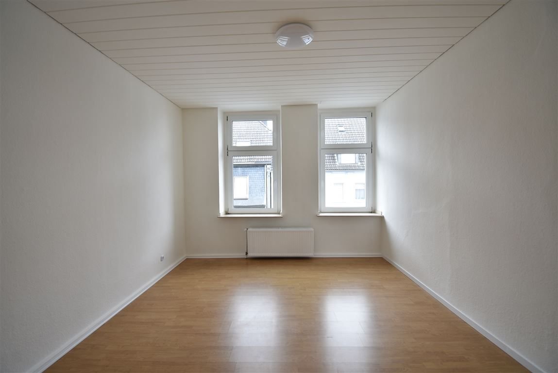 Wohnung zur Miete 715 € 3 Zimmer 68,3 m²<br/>Wohnfläche 2.<br/>Geschoss ab sofort<br/>Verfügbarkeit Karl-Meyer-Straße 70 Schonnebeck Essen 45309