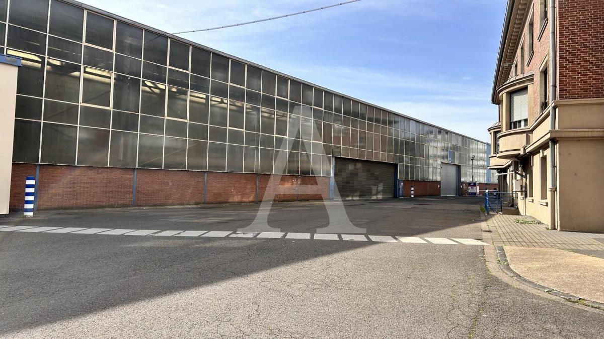 Halle/Industriefläche zur Miete 3 € 13.500 m²<br/>Lagerfläche ab 13.500 m²<br/>Teilbarkeit Braunsfeld Köln 50825