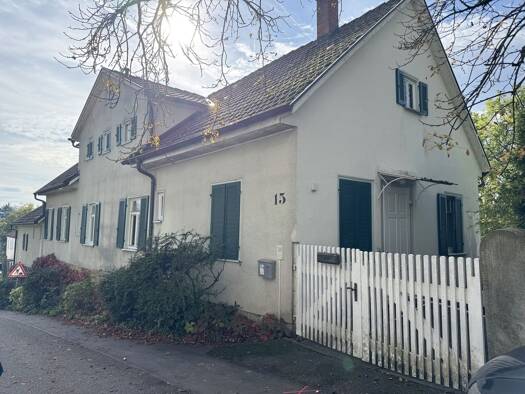 Mehrfamilienhaus zum Kauf provisionsfrei 1.250.000 € 10 Zimmer 242 m² 2.226 m² Grundstück Alte Plochinger Steige 15 Kirchheim Kirchheim unter Teck 73230