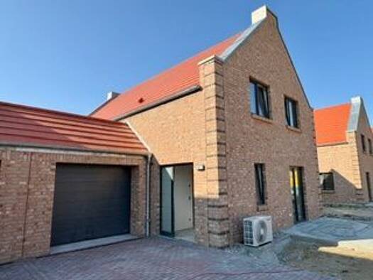 Einfamilienhaus zum Kauf - Erstbezug provisionsfrei 485.000 € 5 Zimmer 149 m² 826 m² Grundstück frei ab sofort Satow 18239