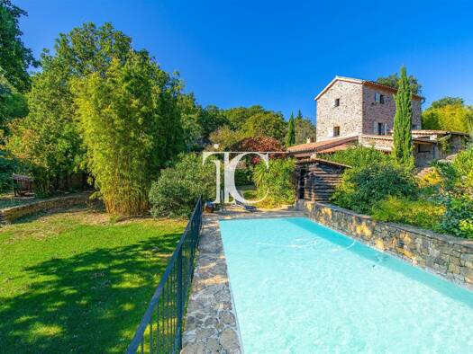 Haus zum Kauf 695.000 € 152 m² 33.620 m² Grundstück Saint-Ambroix 30500