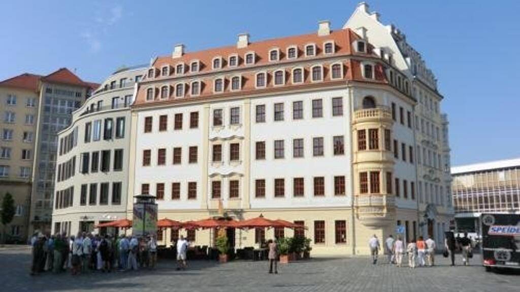 Wohnung zur Miete 1.800 € 2 Zimmer 78,1 m² 1. Geschoss frei ab sofort Innere Altstadt Dresden 01067