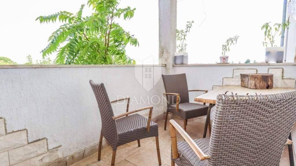 Wohnung zum Kauf 350.000 € 2 Zimmer 90 m² 1. Geschoss Rovinj Rovinj