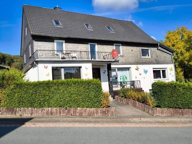 Mehrfamilienhaus zum Kauf 220.000 € 13 Zimmer 282 m² 380 m² Grundstück Düdinghausen Medebach 59964