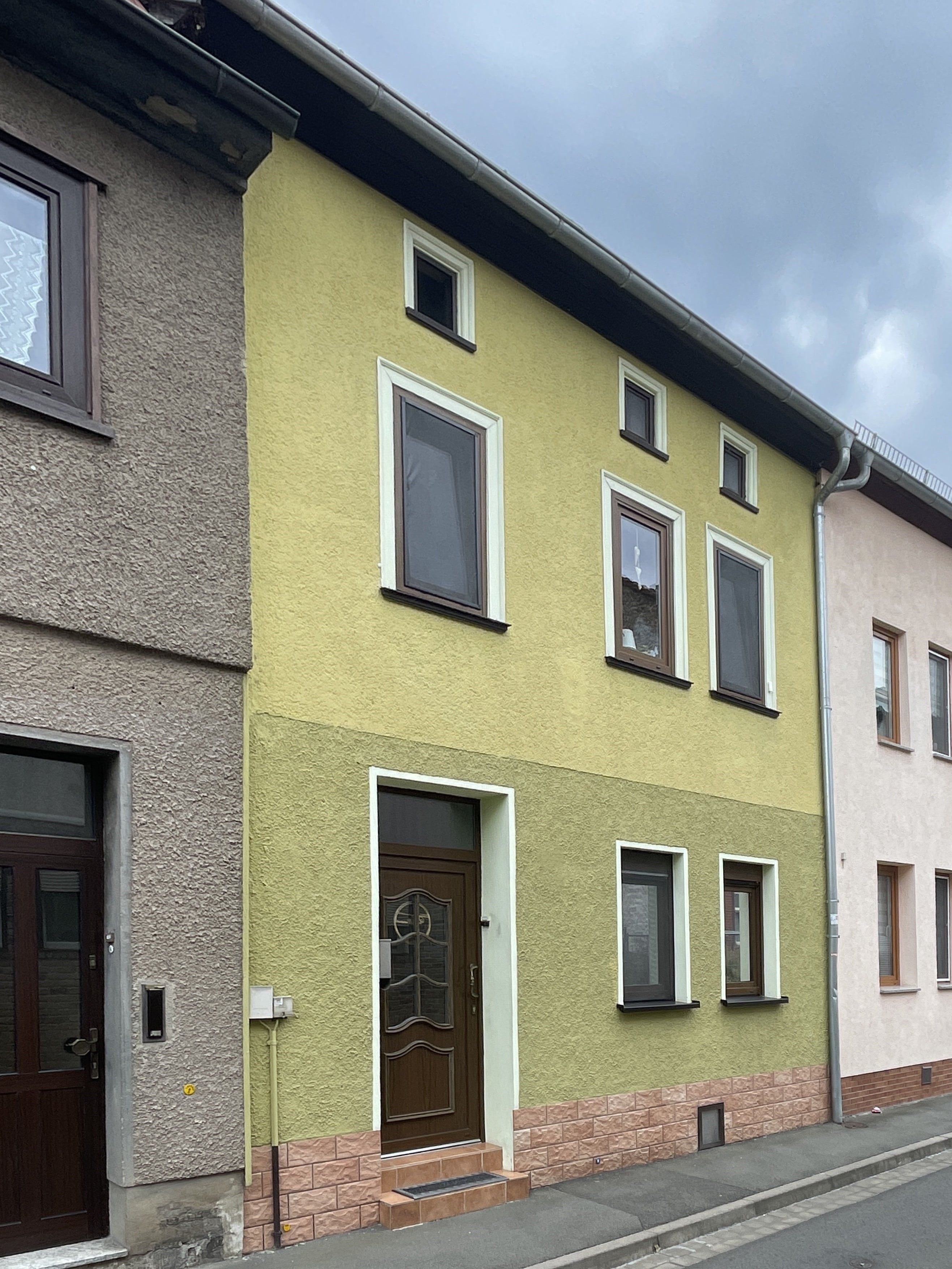 Einfamilienhaus zum Kauf 184.900 € 5 Zimmer 120,8 m²<br/>Wohnfläche 152 m²<br/>Grundstück Mühlhausen Mühlhausen 99974