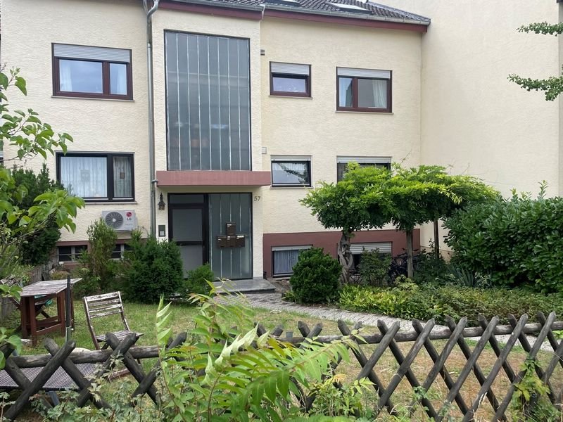 Wohnung zur Miete 700 € 4 Zimmer 119 m²<br/>Wohnfläche Am Stollhenn 57 Mombach Mainz 55120