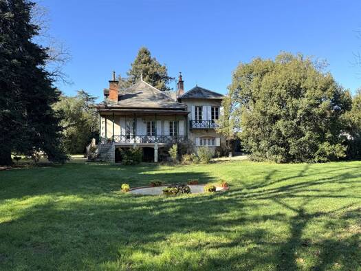 Haus zum Kauf 525.000 € 222 m² 12.700 m² Grundstück Est Condom 32100