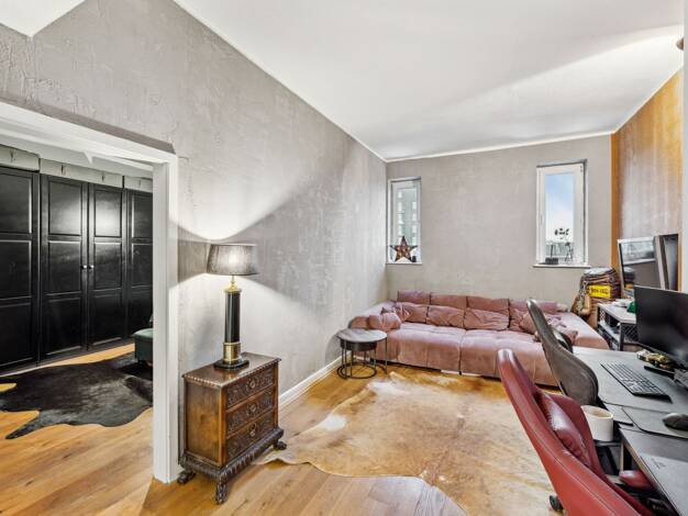 Wohnung zum Kauf 350.000 € 3 Zimmer 91,8 m² 5. Geschoss Golzheim Düsseldorf 40474