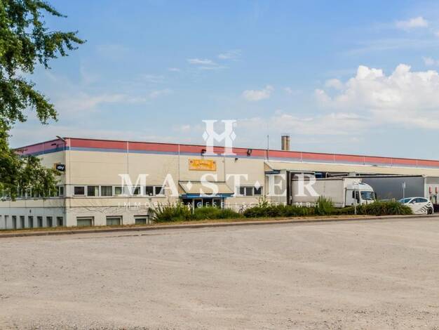Lagerhalle zur Miete provisionsfrei 12.000 m² Lagerfläche teilbar ab 3.000 m² Pleidelsheim 74385