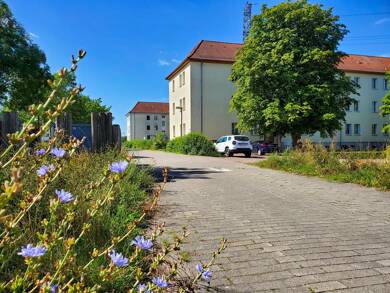 Wohnung zur Miete 385 € 3 Zimmer 69,5 m² 1. Geschoss frei ab sofort Binnenhafenstraße 7 Trotha Halle (Saale) 06118