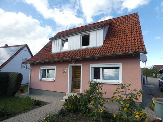 Haus zum Kauf 125.000 € 3,5 Zimmer 100 m² 196 m² Grundstück Tannhausen 73497