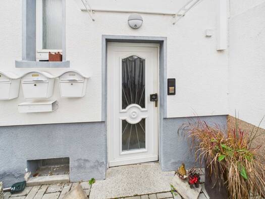 Mehrfamilienhaus zum Kauf 339.000 € 5 Zimmer 134 m² 473 m² Grundstück Bauerbach Bretten / Bauerbach 75015