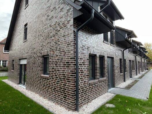 Reihenmittelhaus zur Miete 1.550 € 4 Zimmer 141,2 m² frei ab 01.04.2026 Ofenerdiek Oldenburg / Etzhorn 26125