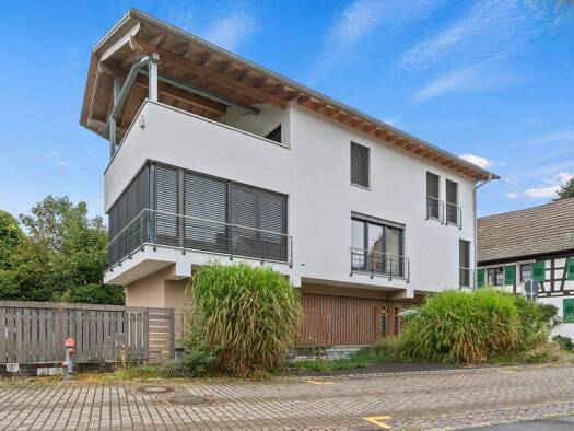 Einfamilienhaus zur Miete 2.480 € 5 Zimmer 224 m² 371 m² Grundstück frei ab 01.05.2026 Wangen 78337