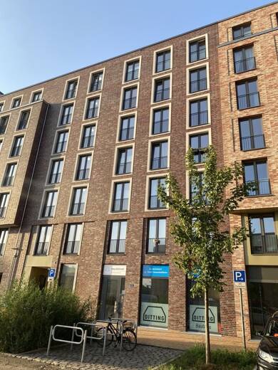 Laden zur Miete 2.000 € Gaarden-Ost Kiel 24143