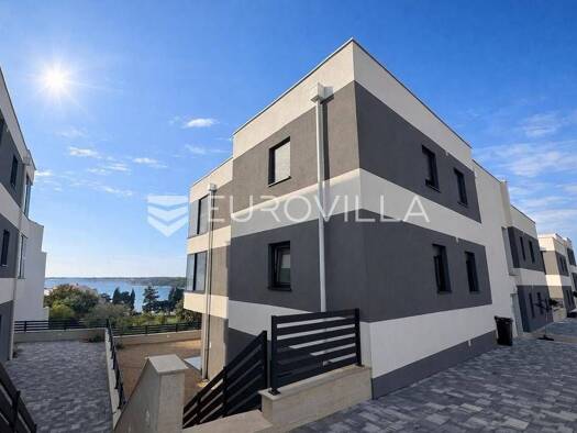 Wohnung zum Kauf - Erstbezug 350.840 € 3 Zimmer 100,2 m² Šimuni Pag 23250