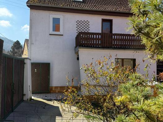 Einfamilienhaus zum Kauf 310.000 € 6 Zimmer 153 m² 378 m² Grundstück frei ab sofort Lange Straße 35 Kunitz Jena 07751